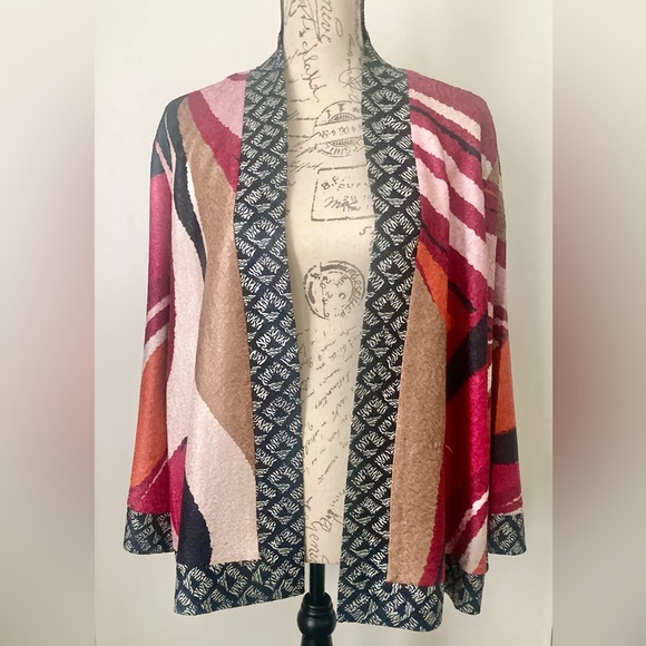 NWT Travelers Collection Reversible Marble Crushed Jacket - Picture 3 of 8